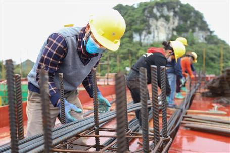 防疫復(fù)工齊抓  項(xiàng)目建設(shè)正忙