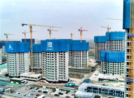 【真抓實(shí)干 奮勇爭先】冶建公司一區(qū)外項目5棟樓陸續(xù)封頂